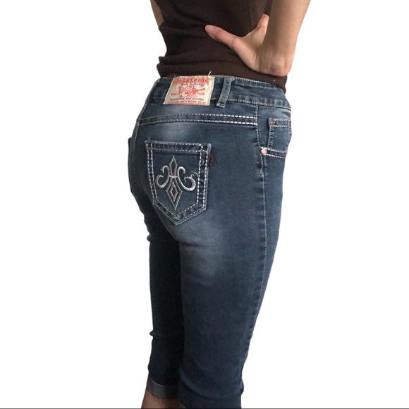 Vintage True Religon Bermuda Jean Shorts - Picture 9 of 16